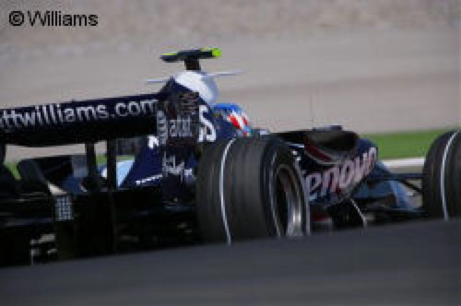 Hülkenberg signs as test driver with Williams