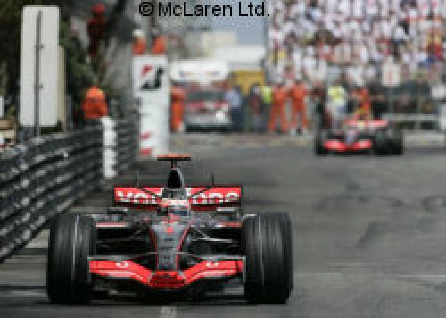 Friday Report – McLaren shares the spotlight with Ferrari