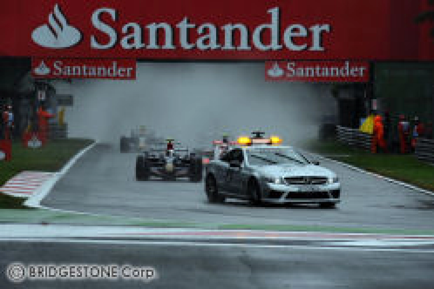 Drivers will be able to make pit stops during a Safety Car!