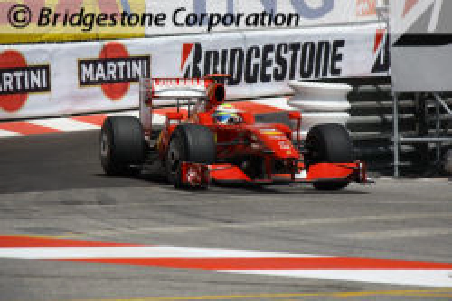 Ferrari shifts its focus to 2010