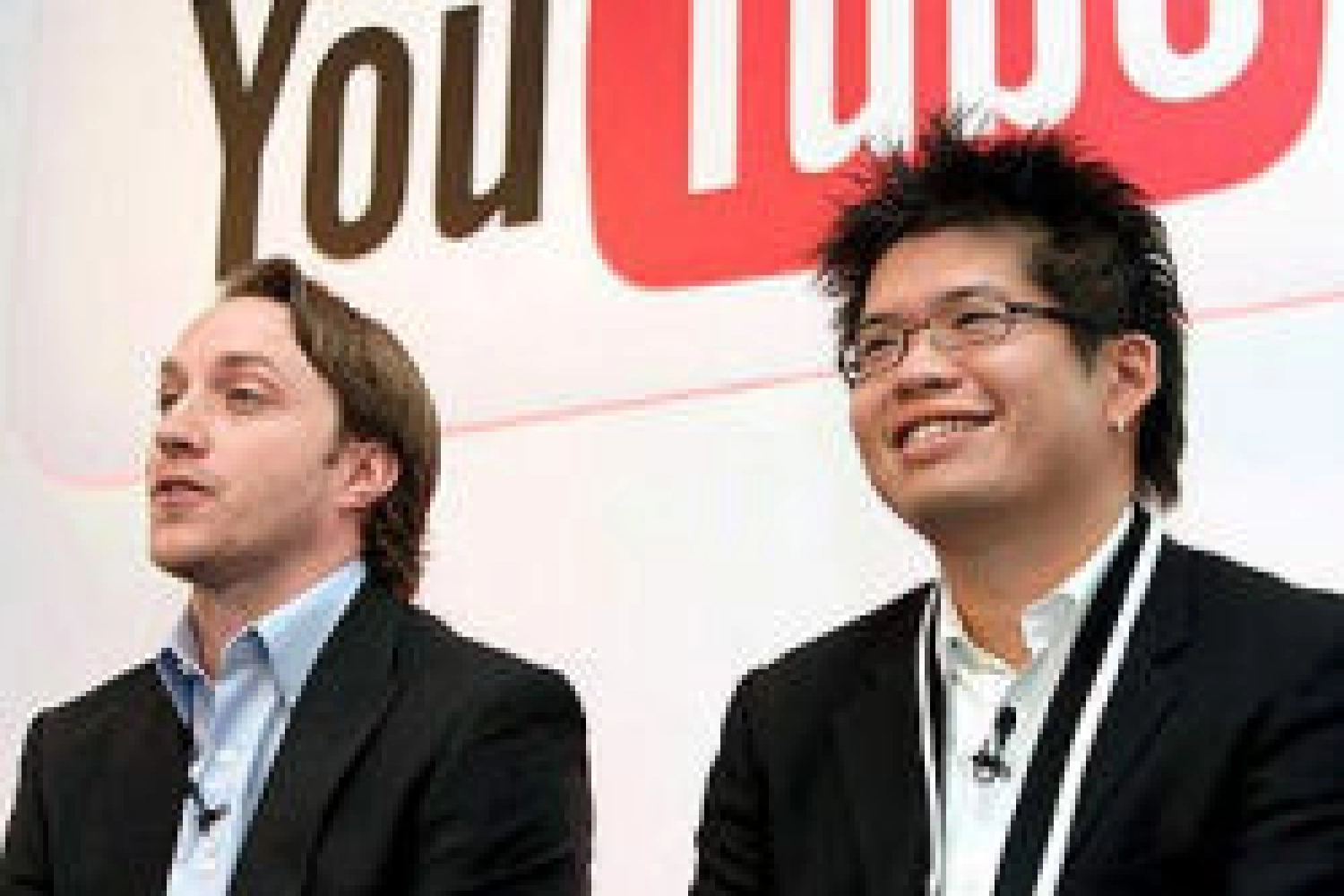 YouTube, official sponsor of the USF1 team