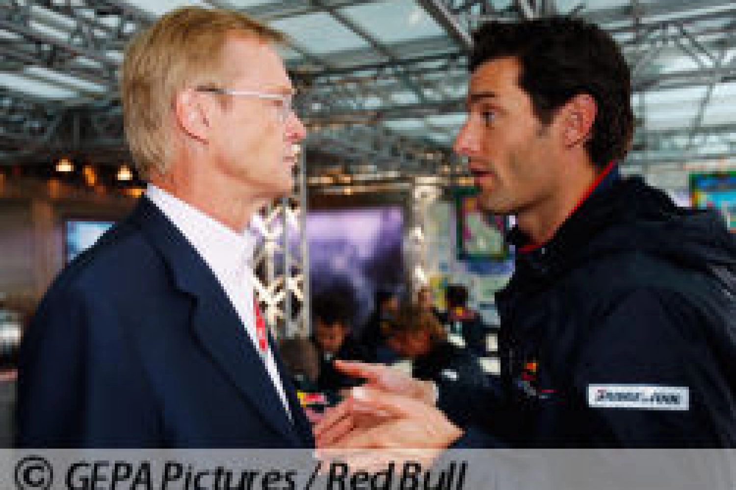 Vatanen announces the list of his supporters