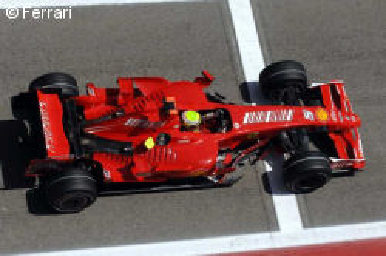 Saturday Report – Ferrari lets pole position slip away