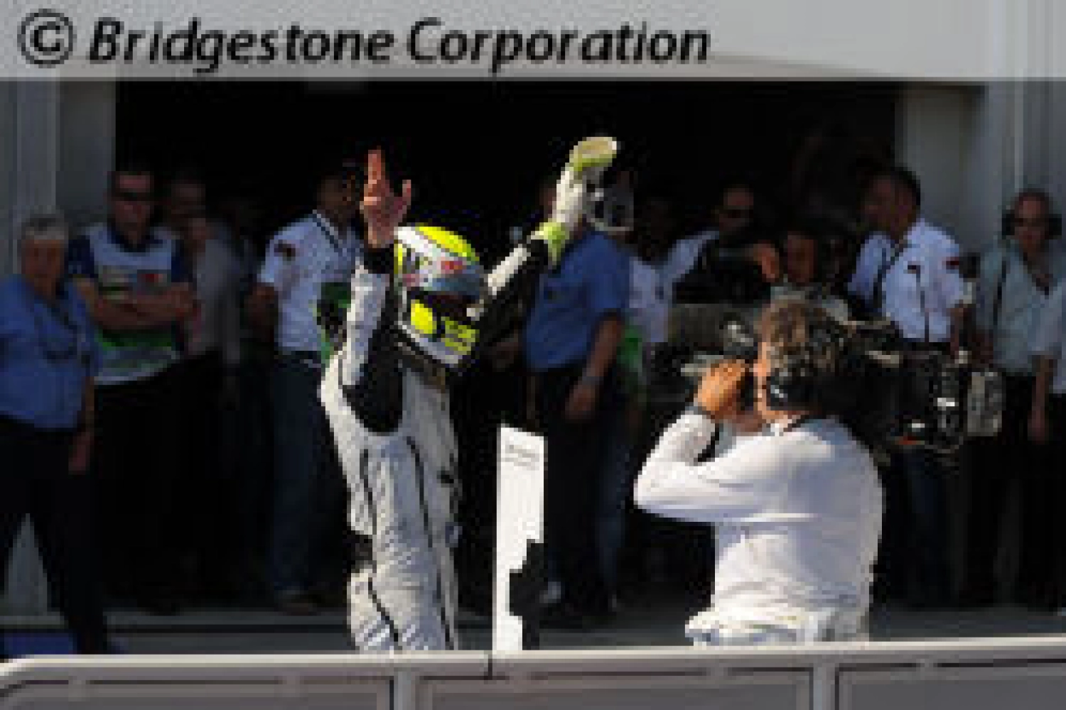 Summary: Brawn GP wins the drivers’ and constructors’ titles