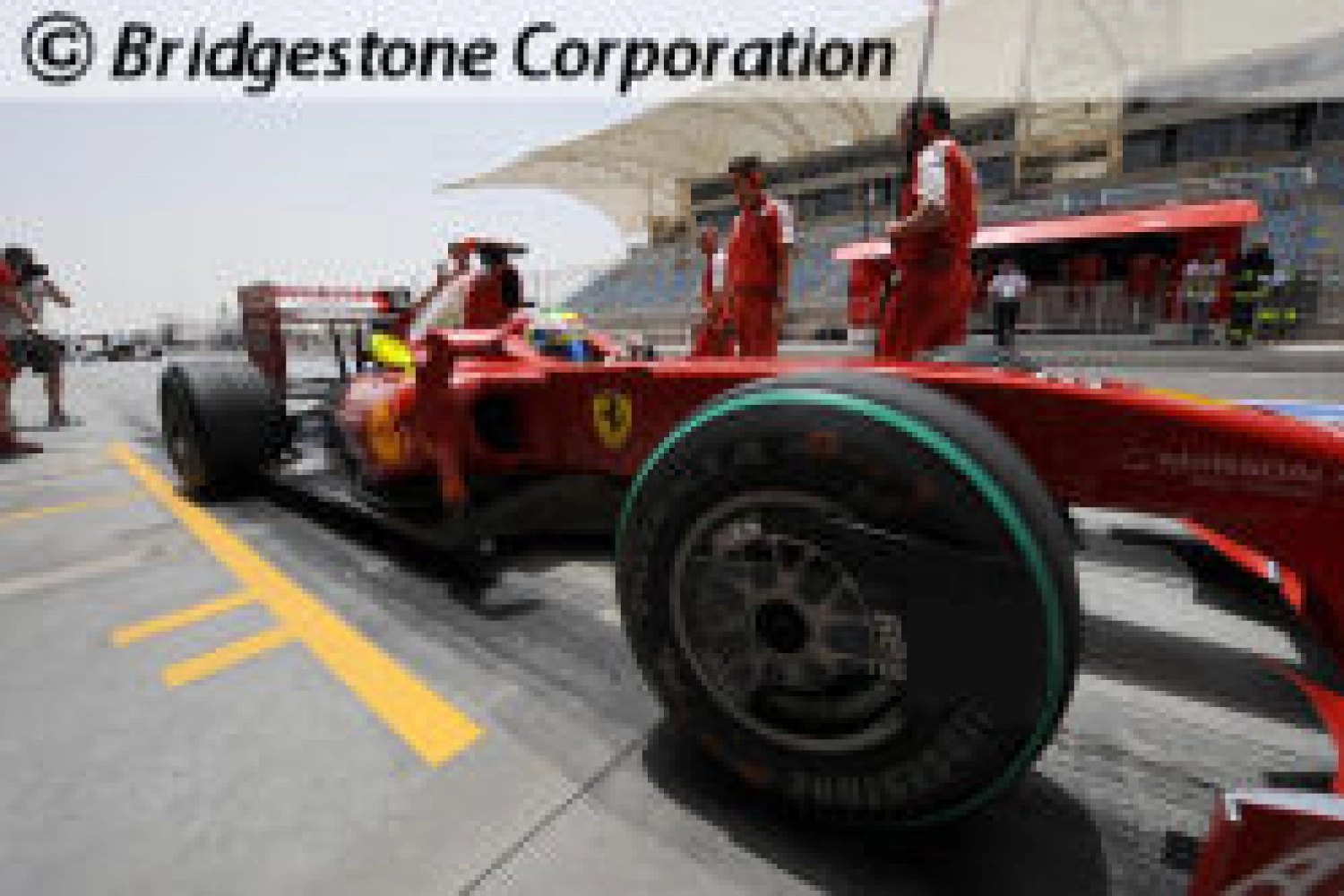 Valencia Day 2: Massa continues his march forward