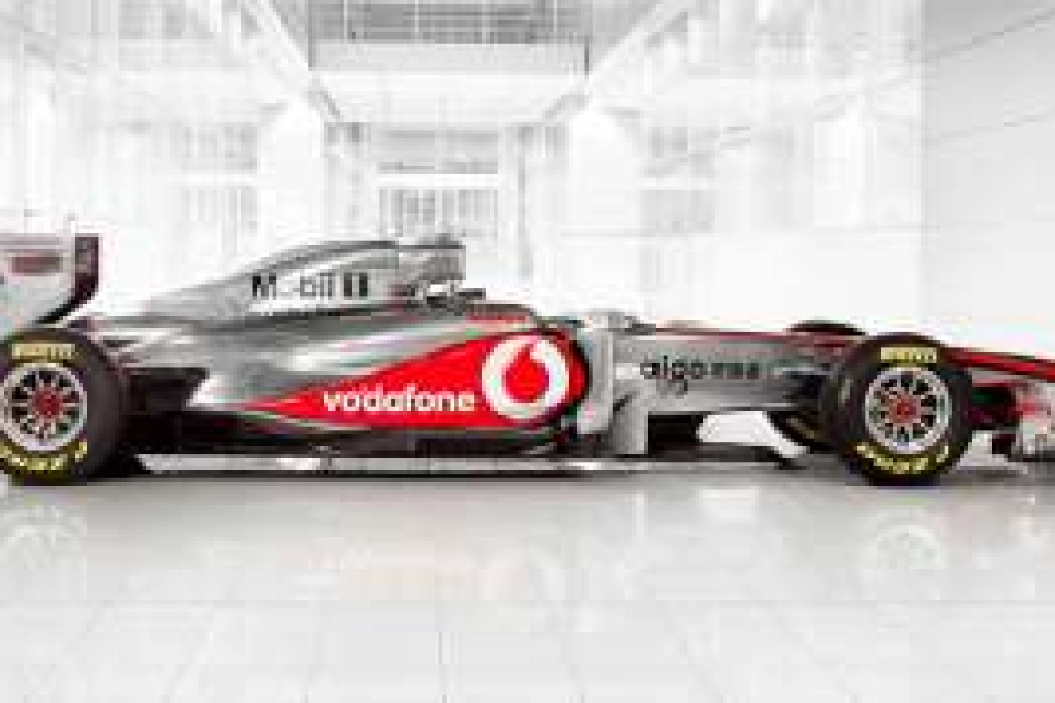 AkzoNobel uses McLaren to develop its commercial products