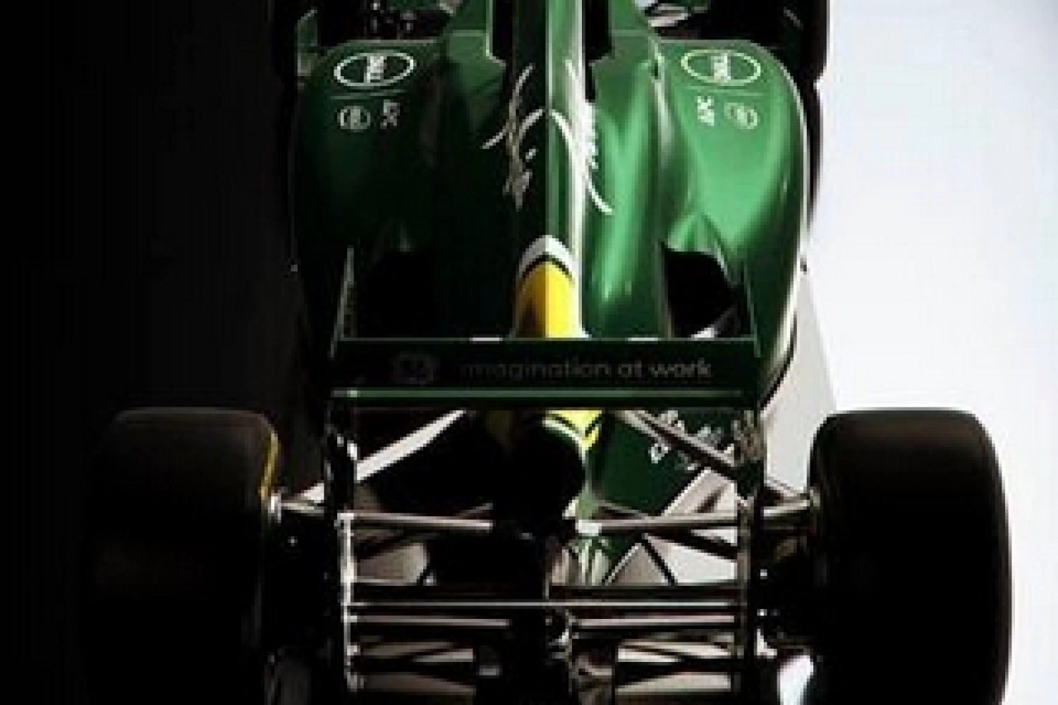 Caterham officially unveils the CT01
