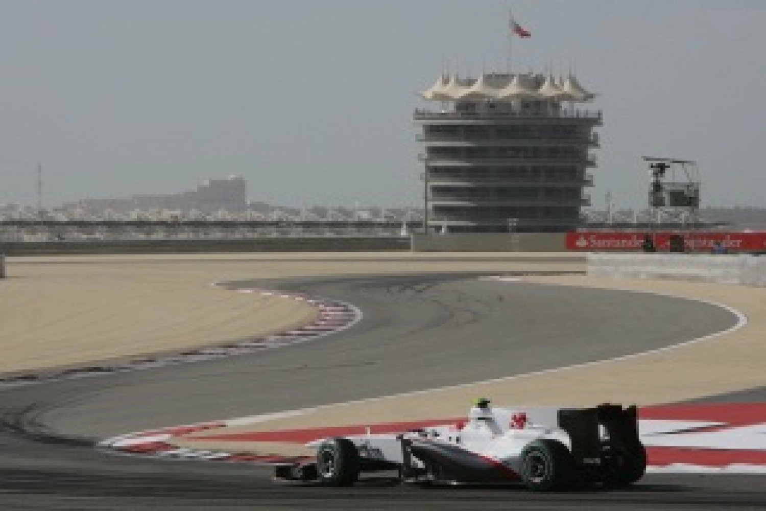 Ecclestone: F1 will go to Bahrain in 2012