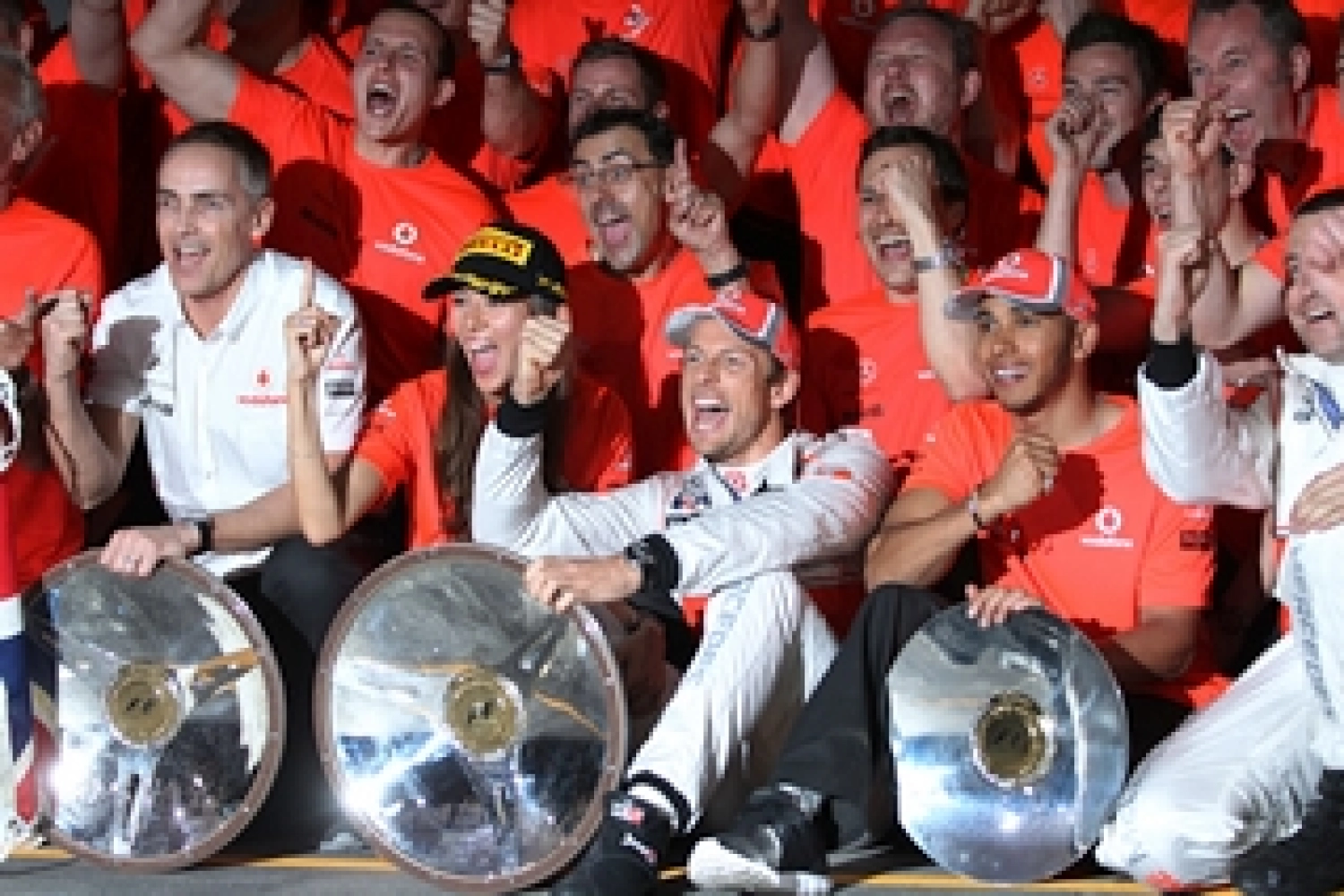 Button would like more celebrations after the races