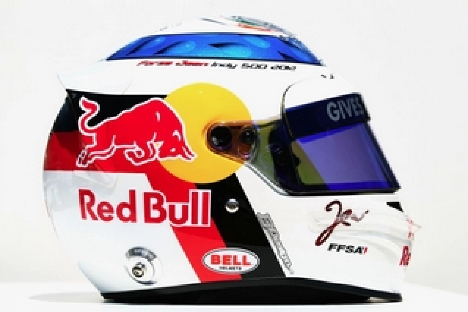Vergne wears a helmet in the colors of Jean Alesi