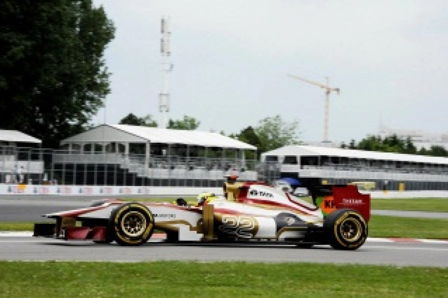 Sunday: Double retirement for HRT due to brake issues