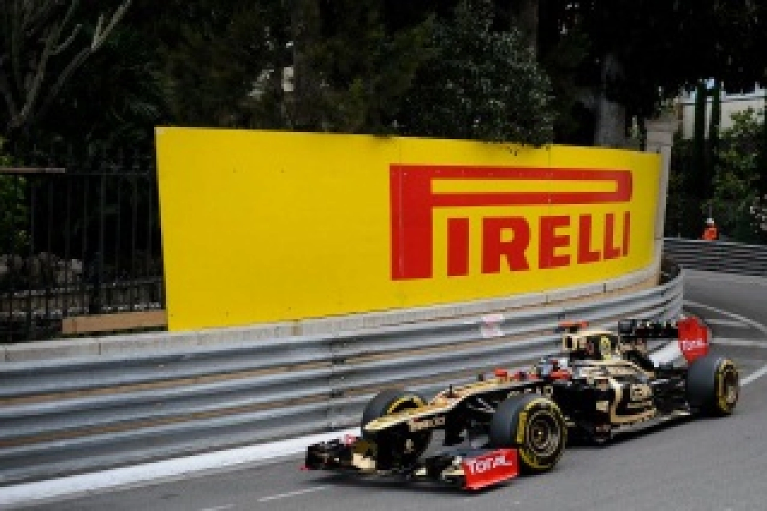 Pirelli will offer a new hard tire at Silverstone