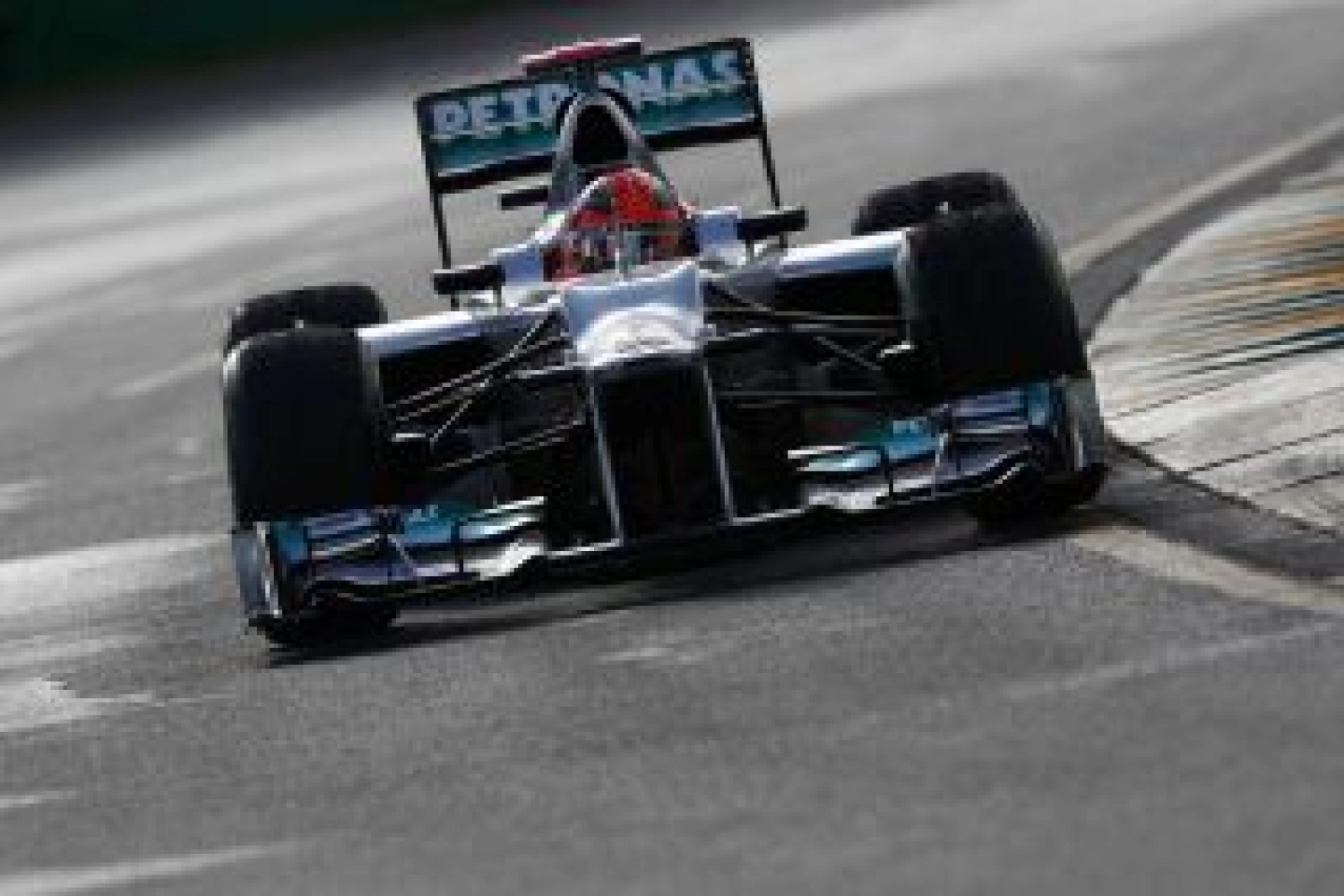Saturday: Schumacher and Mercedes in the running