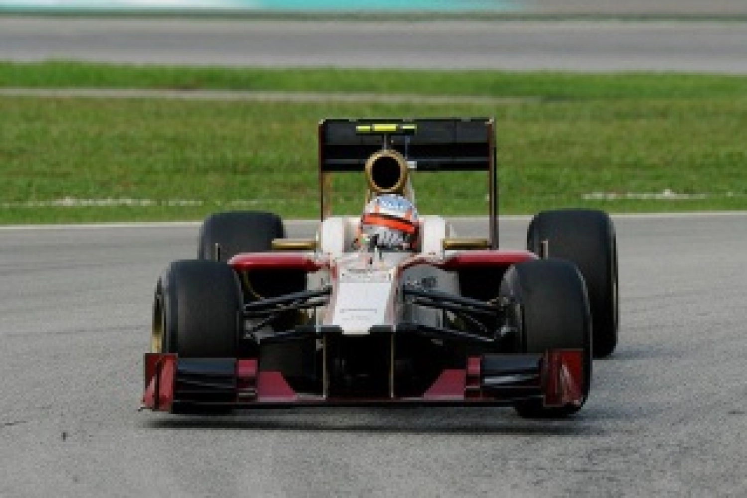 Saturday: HRT will taste the Malaysian tarmac during the race