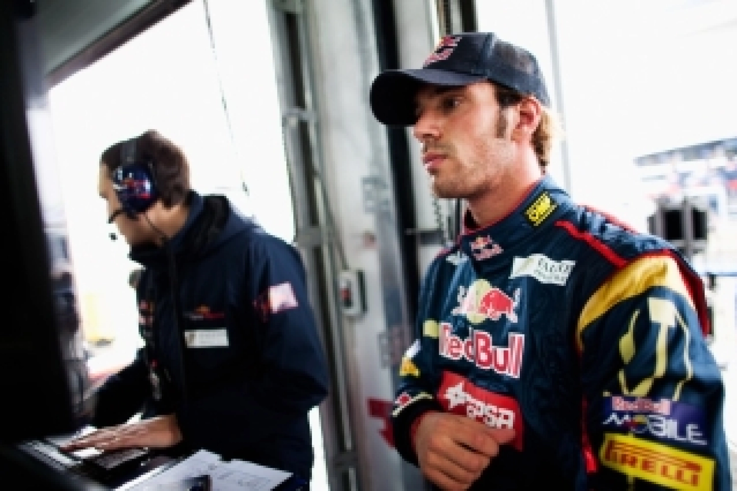 Vergne does not think about Red Bull