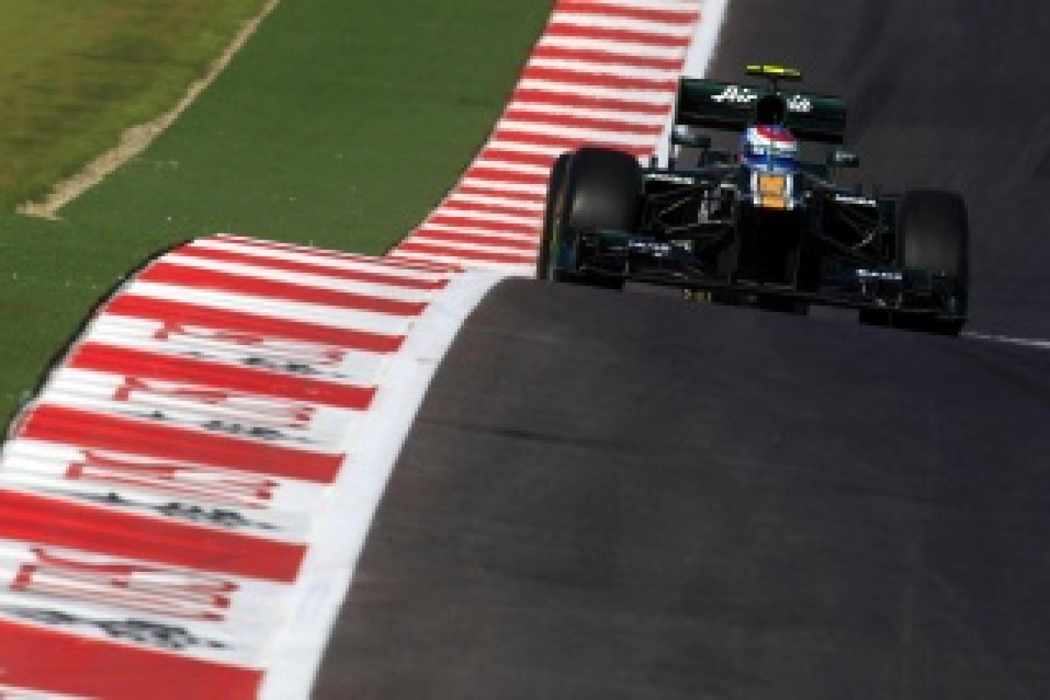 Sunday: Caterham regains the upper hand against Marussia in the race