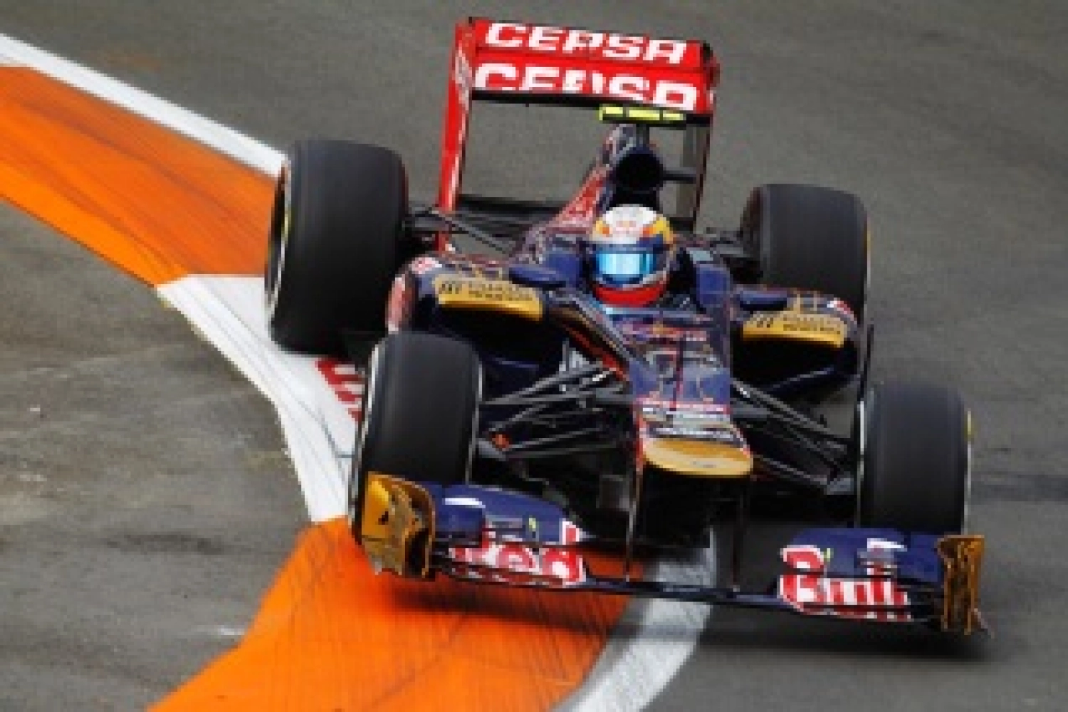 Sunday: Toro Rosso still lacking pace in the dry