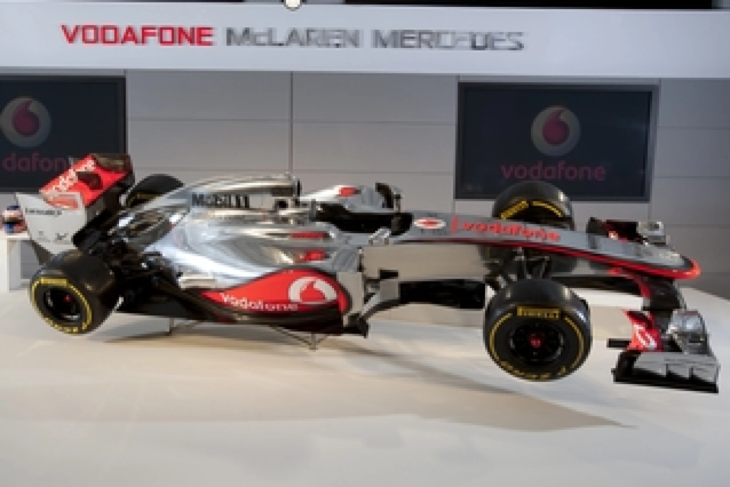 McLaren trusts its front wing