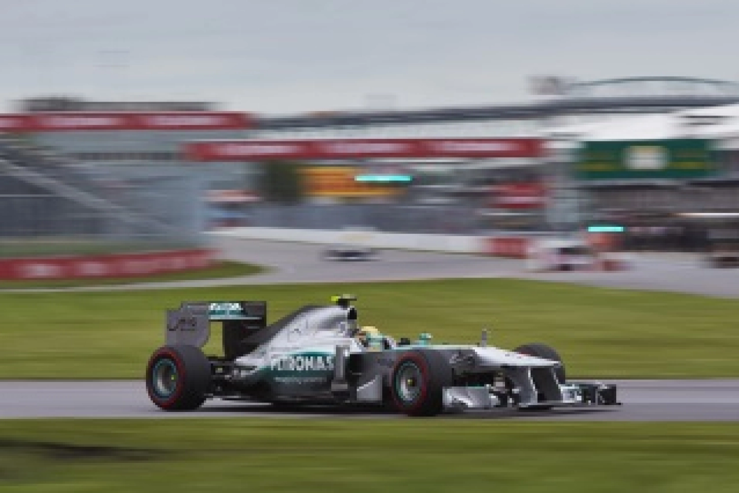 Saturday: The Mercedes drivers a bit disappointed
