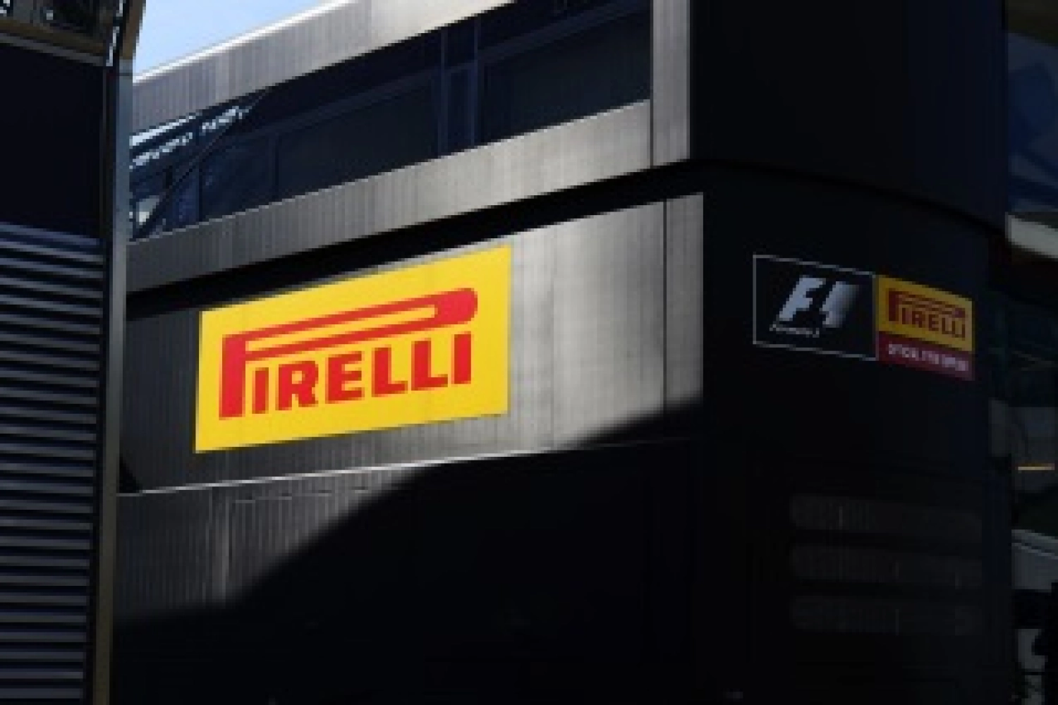 Ecclestone is not in favor of a Pirelli/Michelin duel