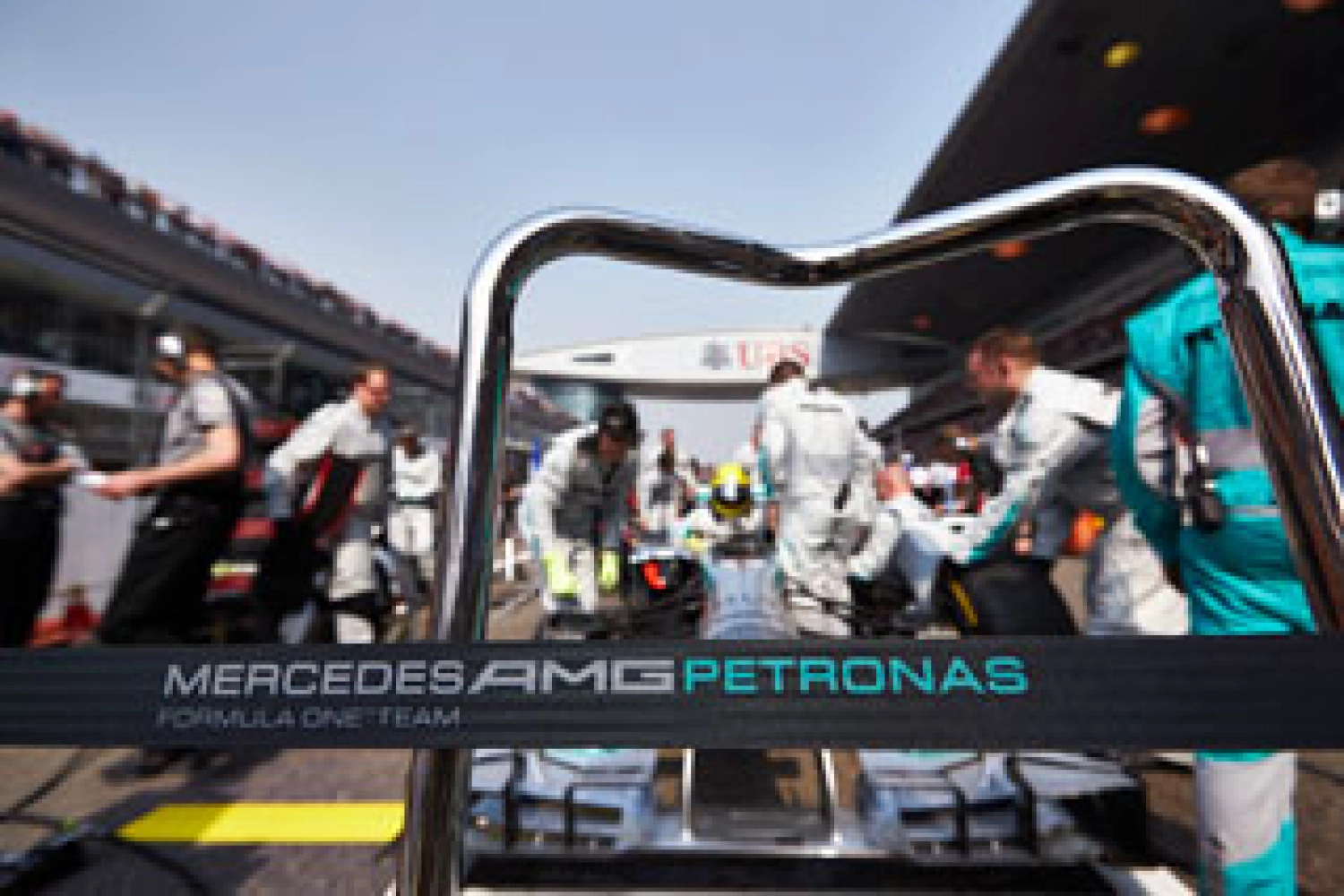 Tata Communications partners with Mercedes