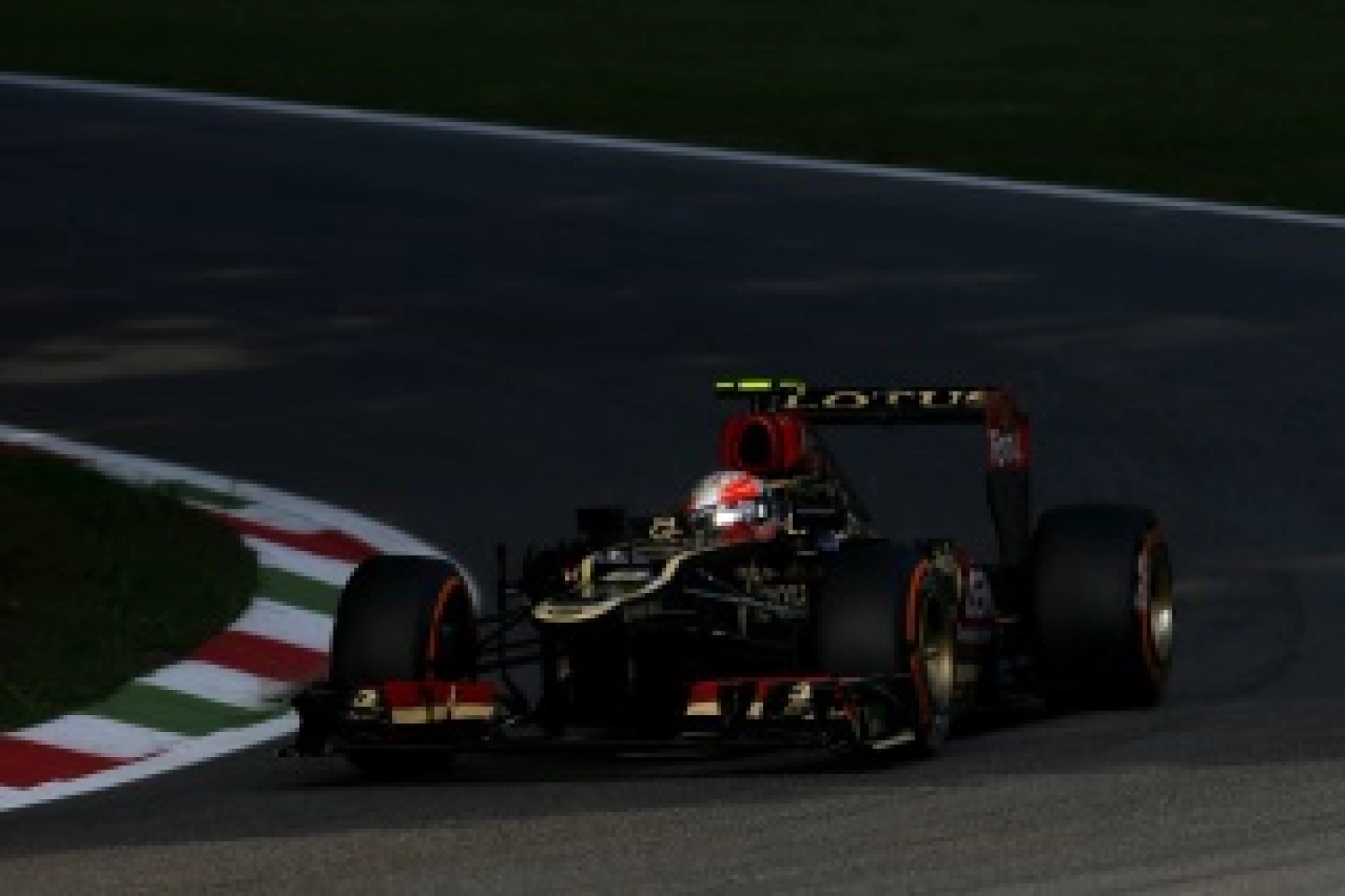 Saturday: Lotus Lacking Competitiveness at Monza