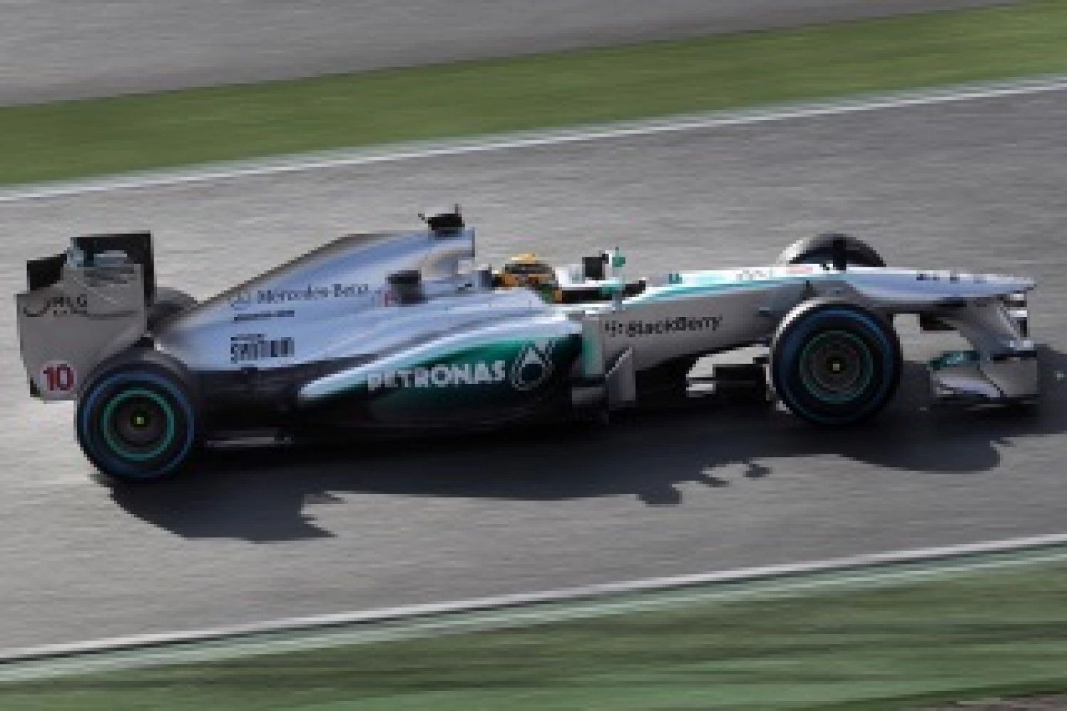 Sunday: Lewis Hamilton keeps Mercedes on the podium