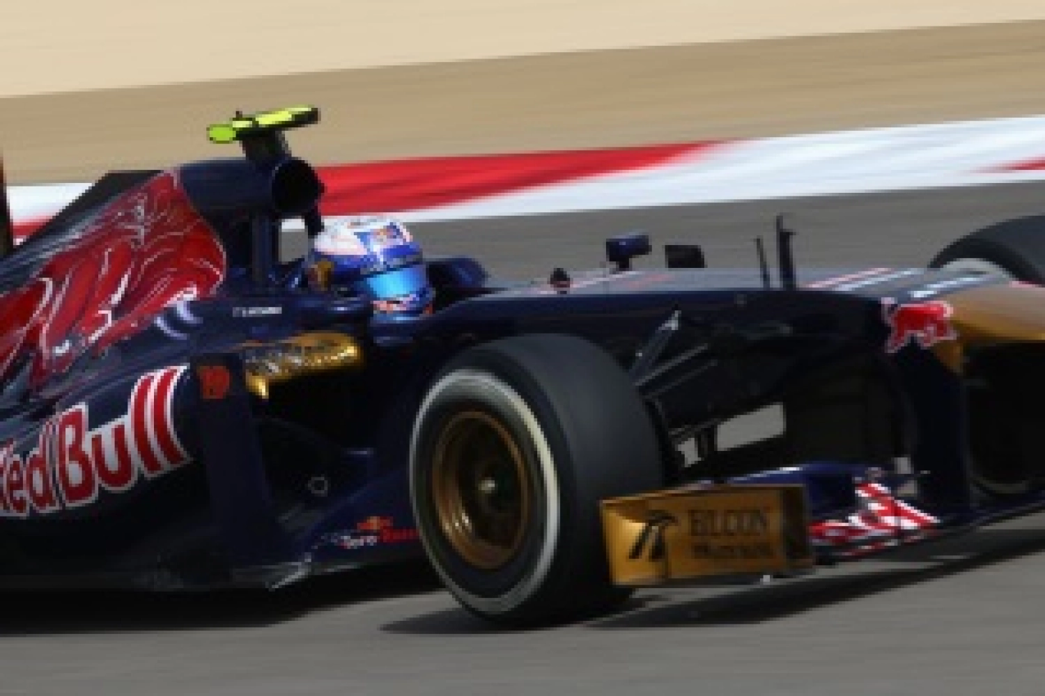Sunday: Ricciardo brings a point to Toro Rosso