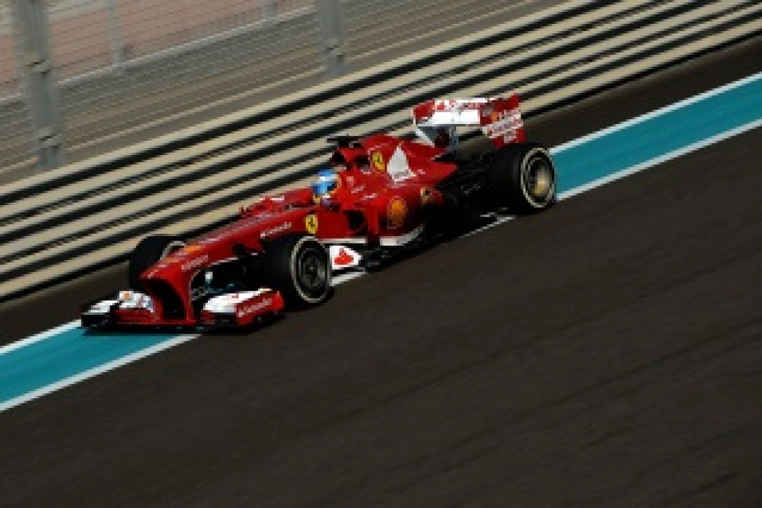 United States – Free Practice 1: Alonso in a Chaotic Session