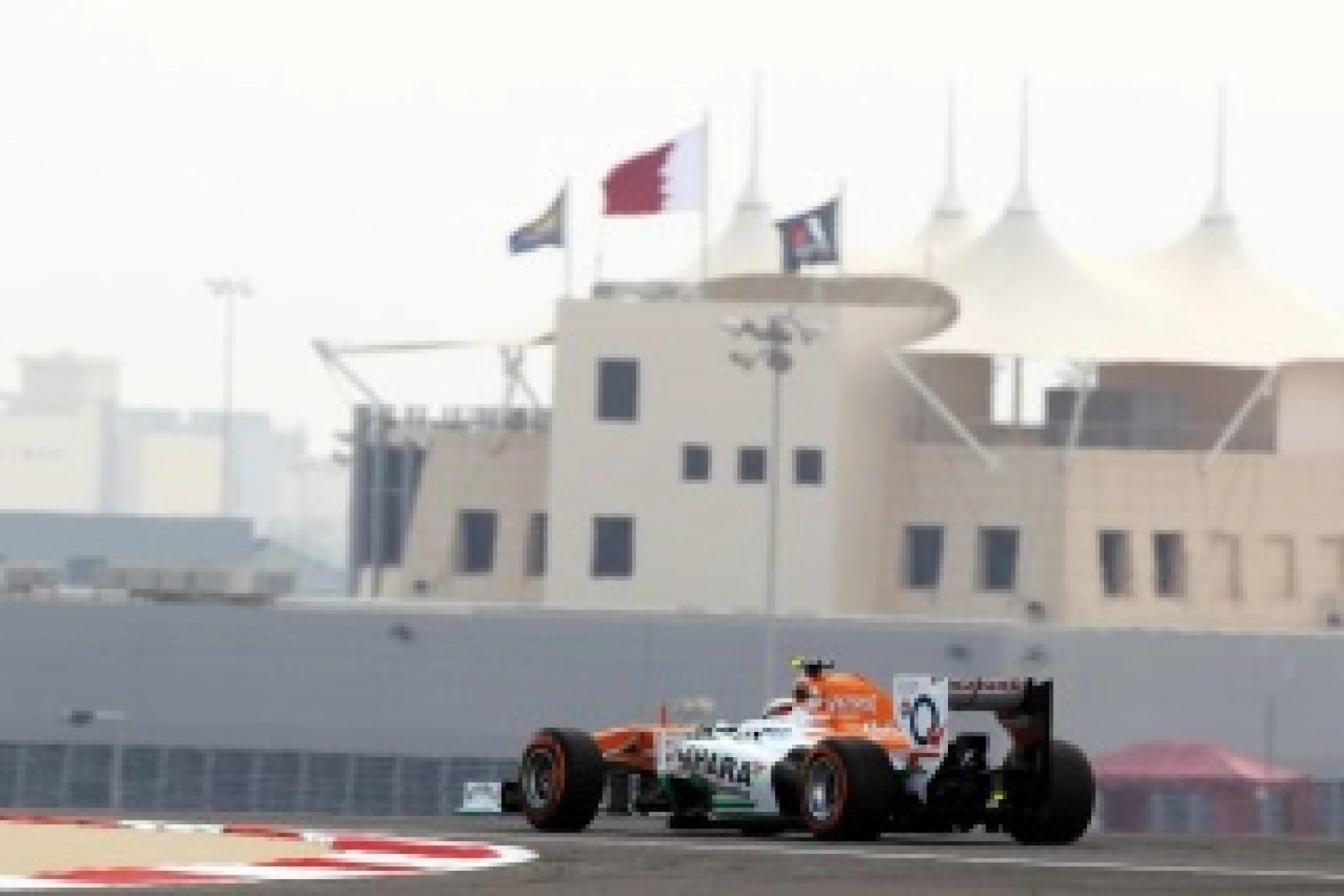 Night race confirmed for Bahrain in 2014