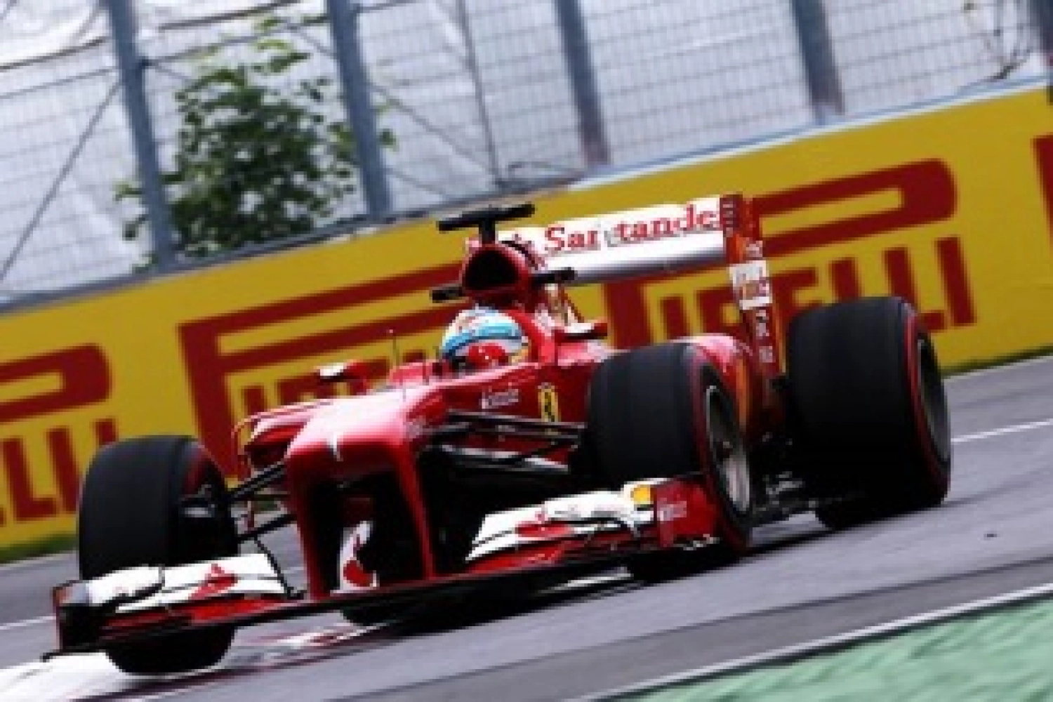 Sunday: Alonso on the podium, Massa in the points for Ferrari
