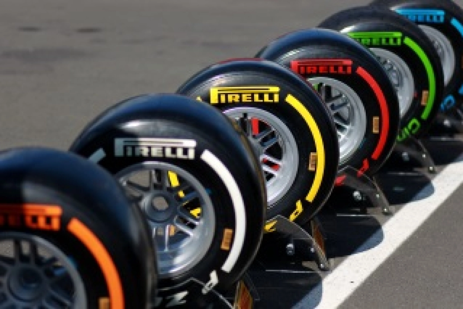 The GP2 and GP3 keep Pirelli