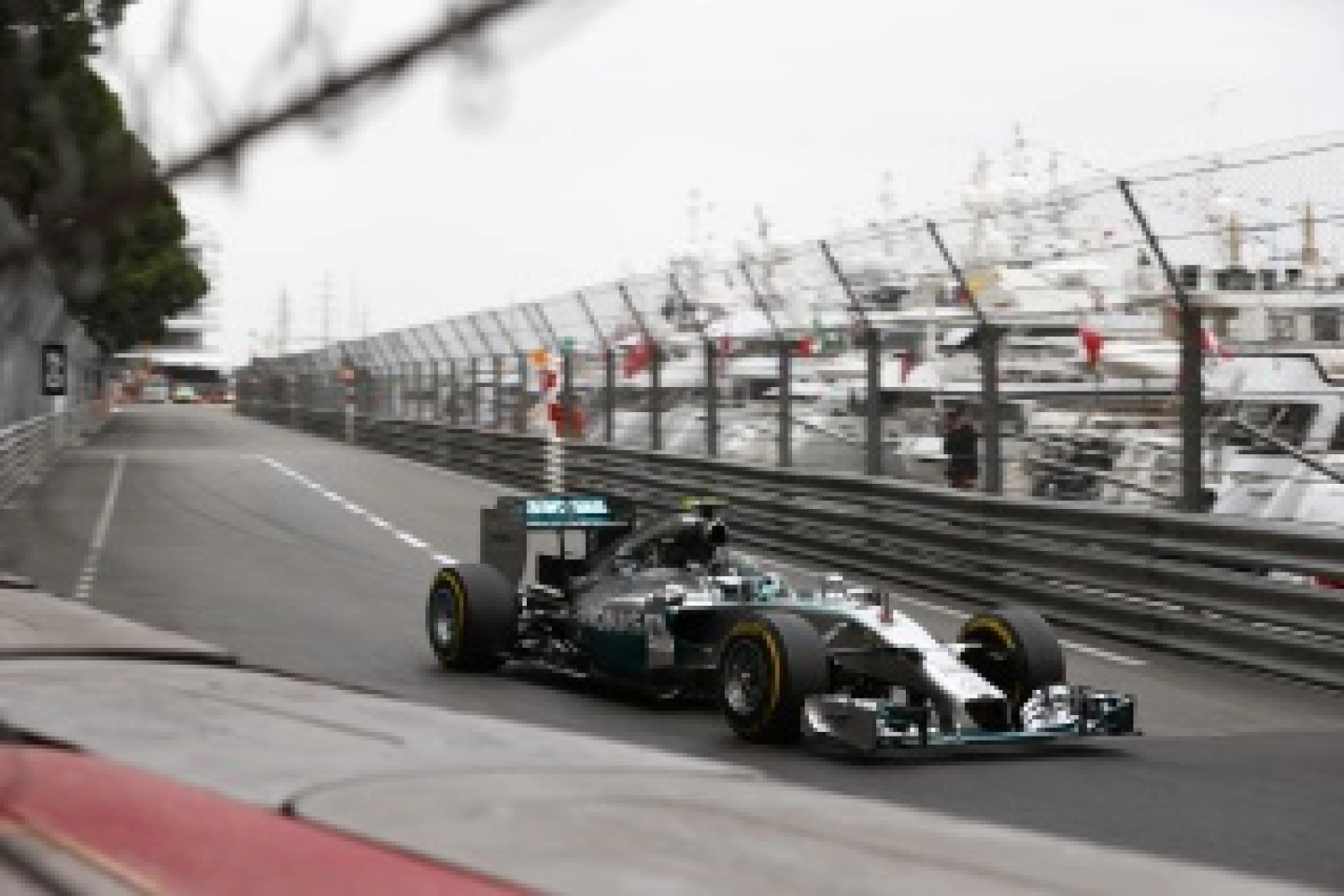 Monaco – Qualifying: Rosberg takes pole and frustrates Hamilton!