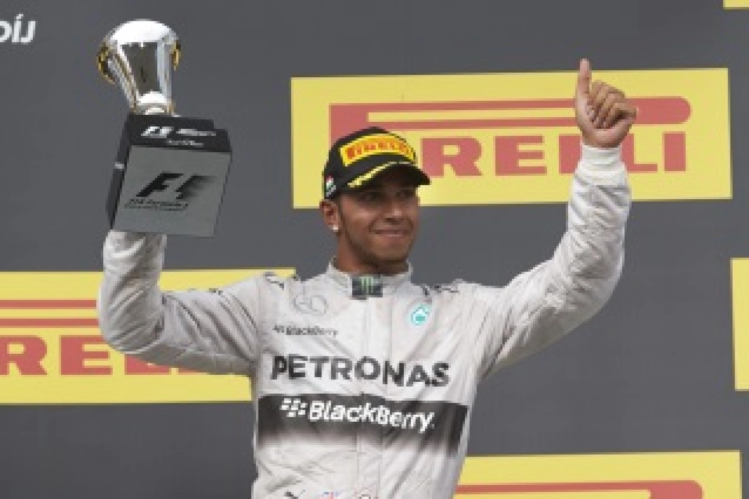 Sunday: Hamilton finishes on the podium, Rosberg just short for Mercedes