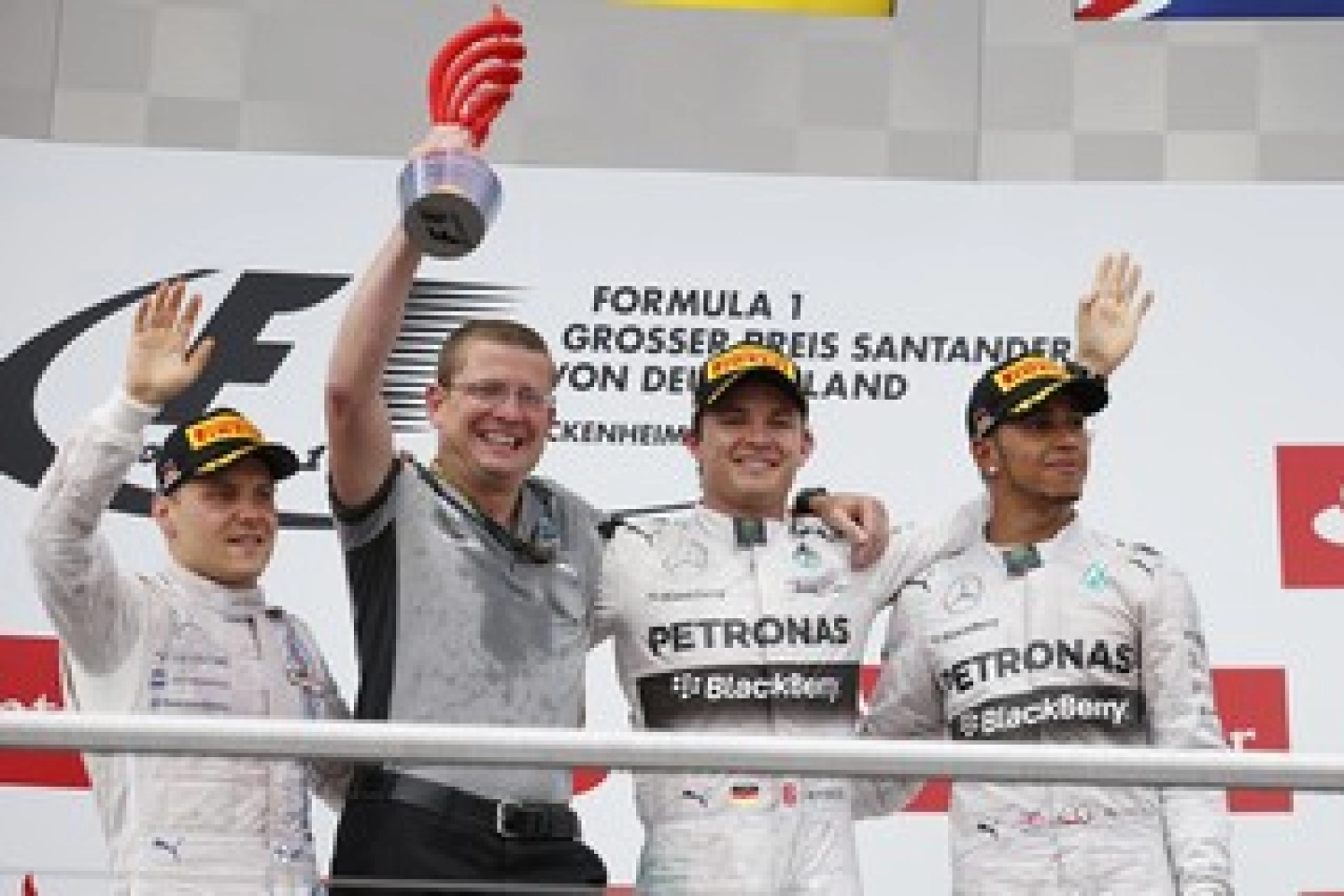 Sunday: Rosberg and Mercedes AMG F1 secure a home victory