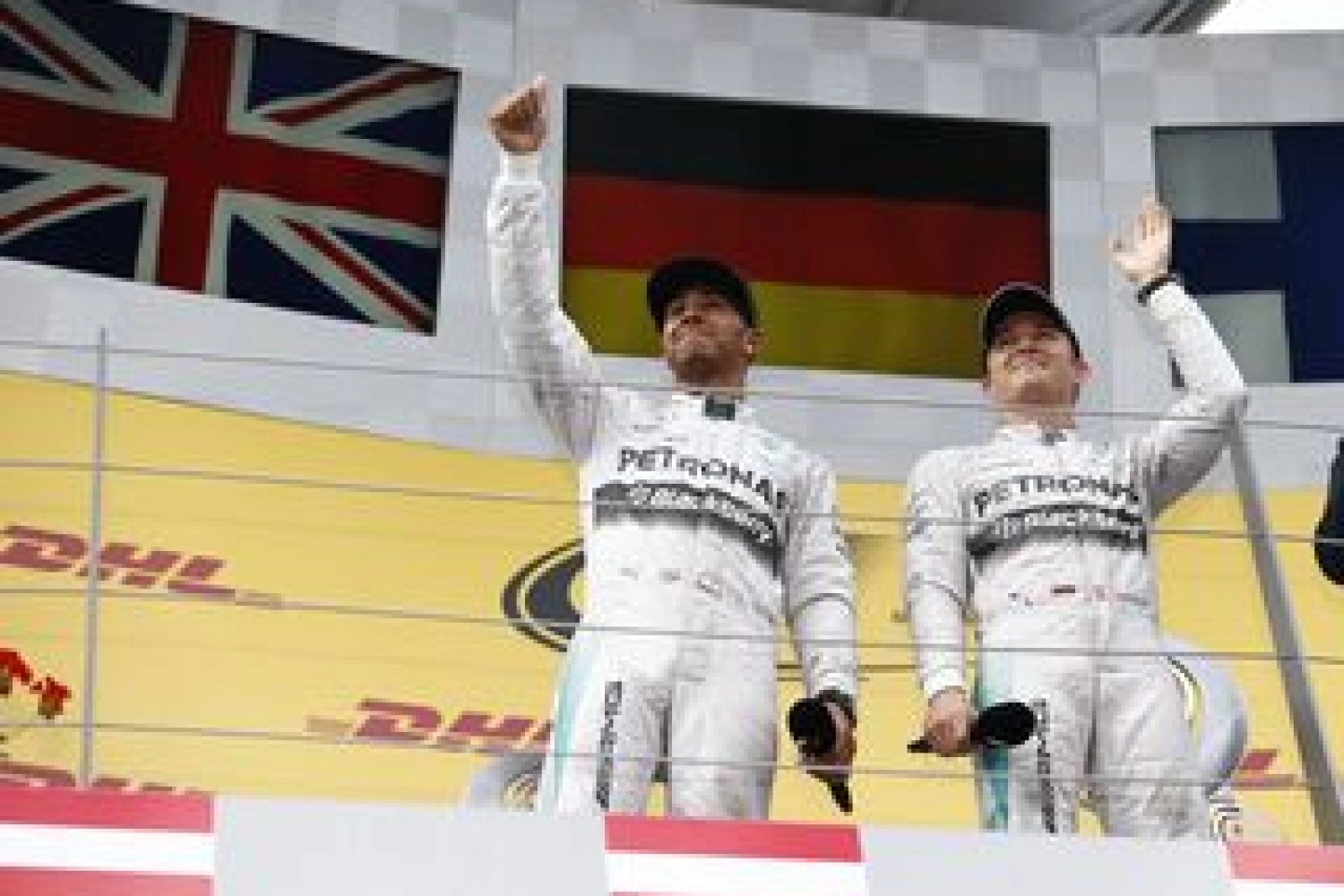 Villeneuve: Hamilton seems “very strong” but nothing is decided