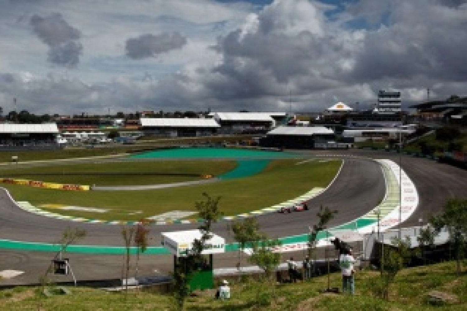 2014 Brazilian Grand Prix: Mercedes installs its 5th battery of the season