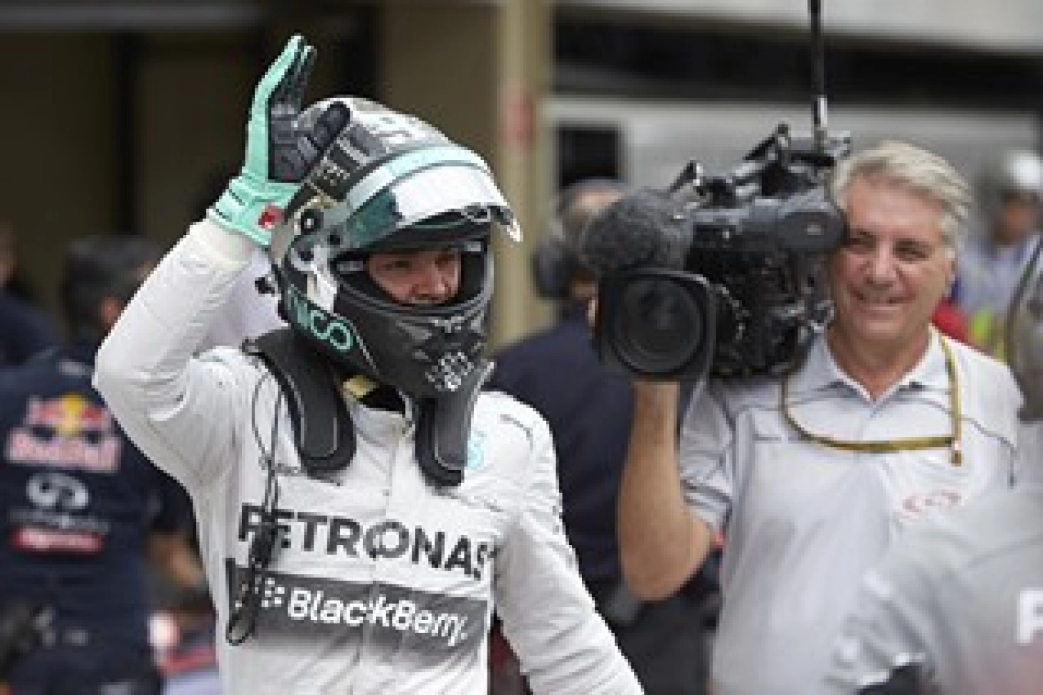 Abu Dhabi: Rosberg believes Hamilton was “the best driver” in 2014