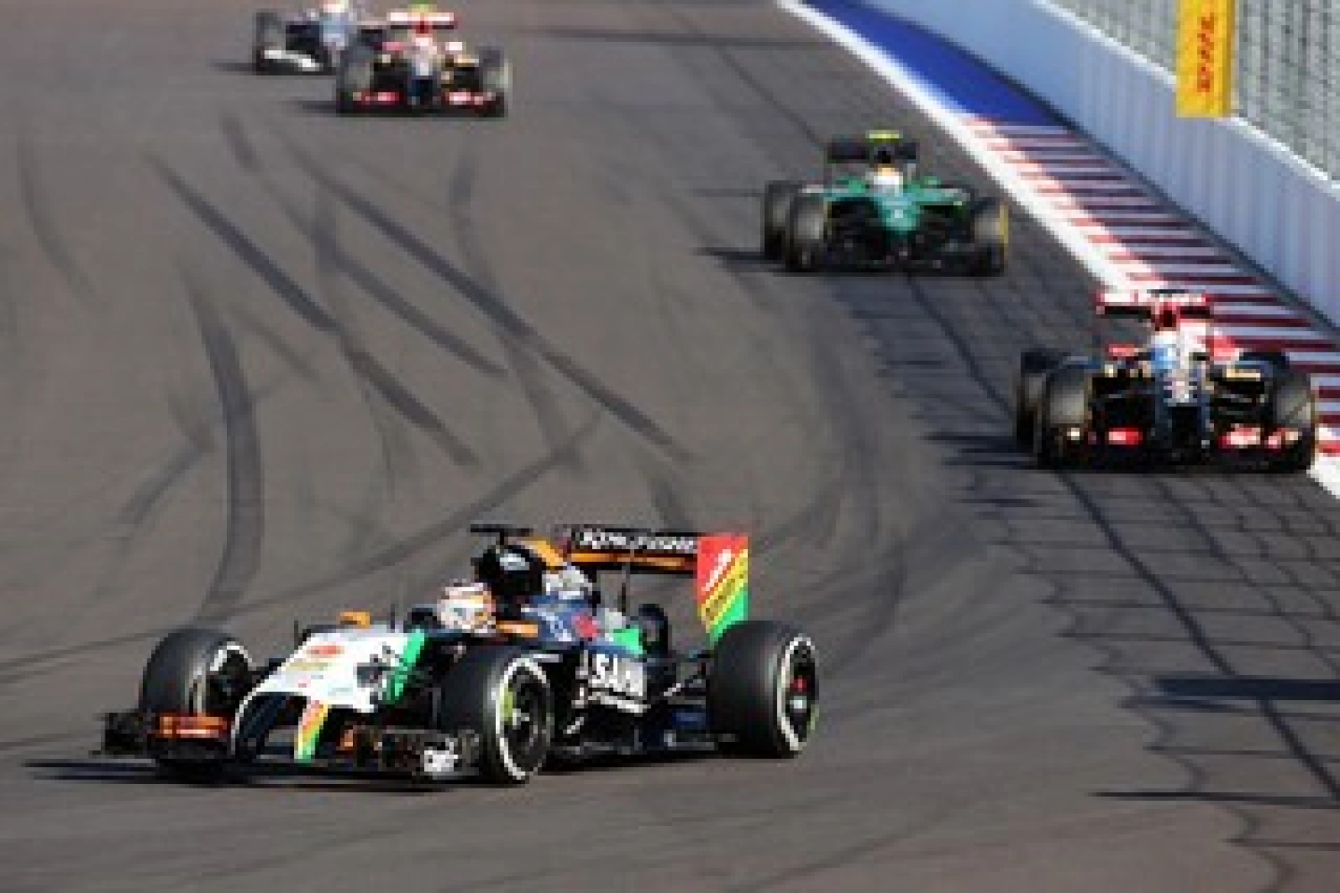 128 million euros more to help small F1 teams?