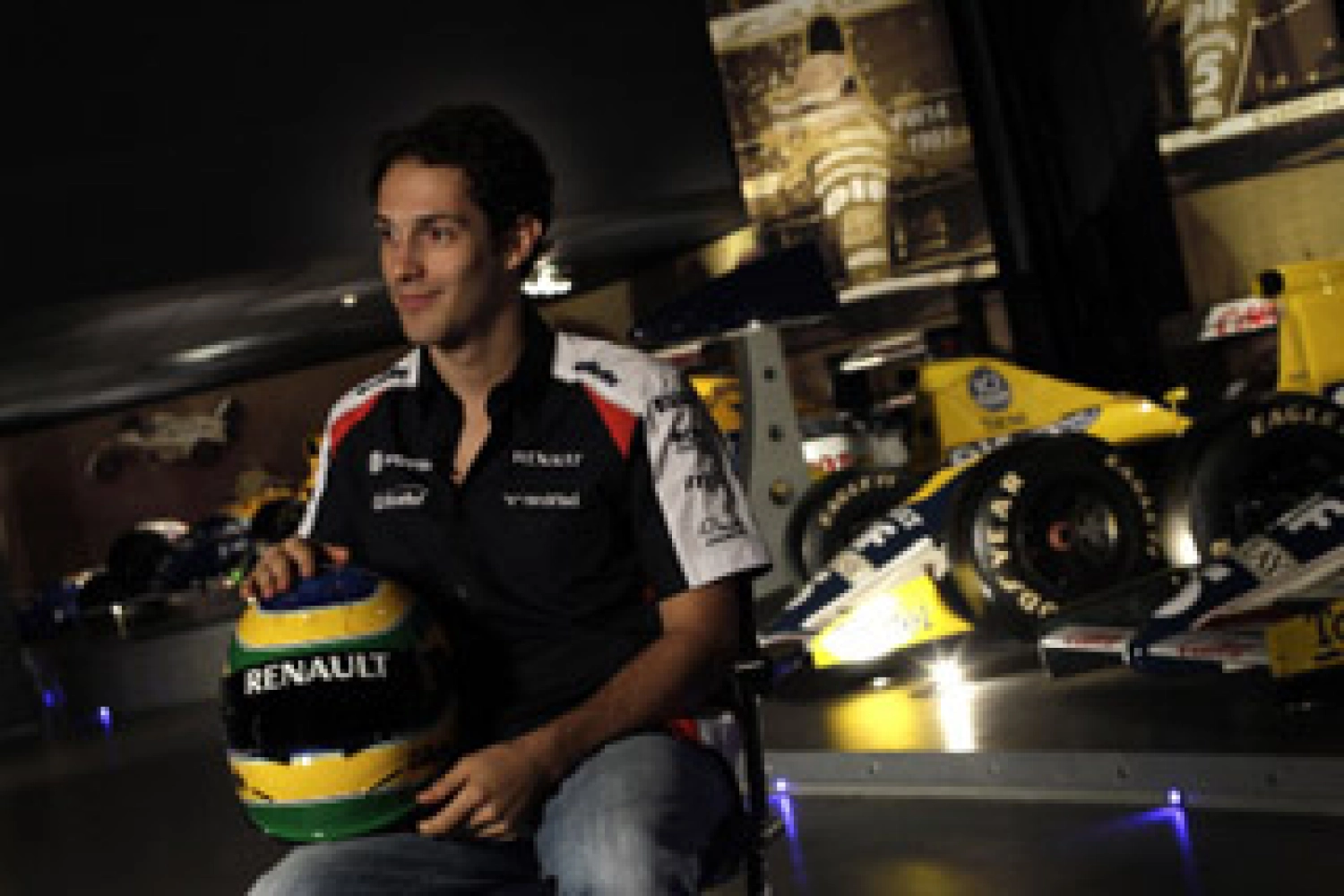 Bruno Senna joins McLaren