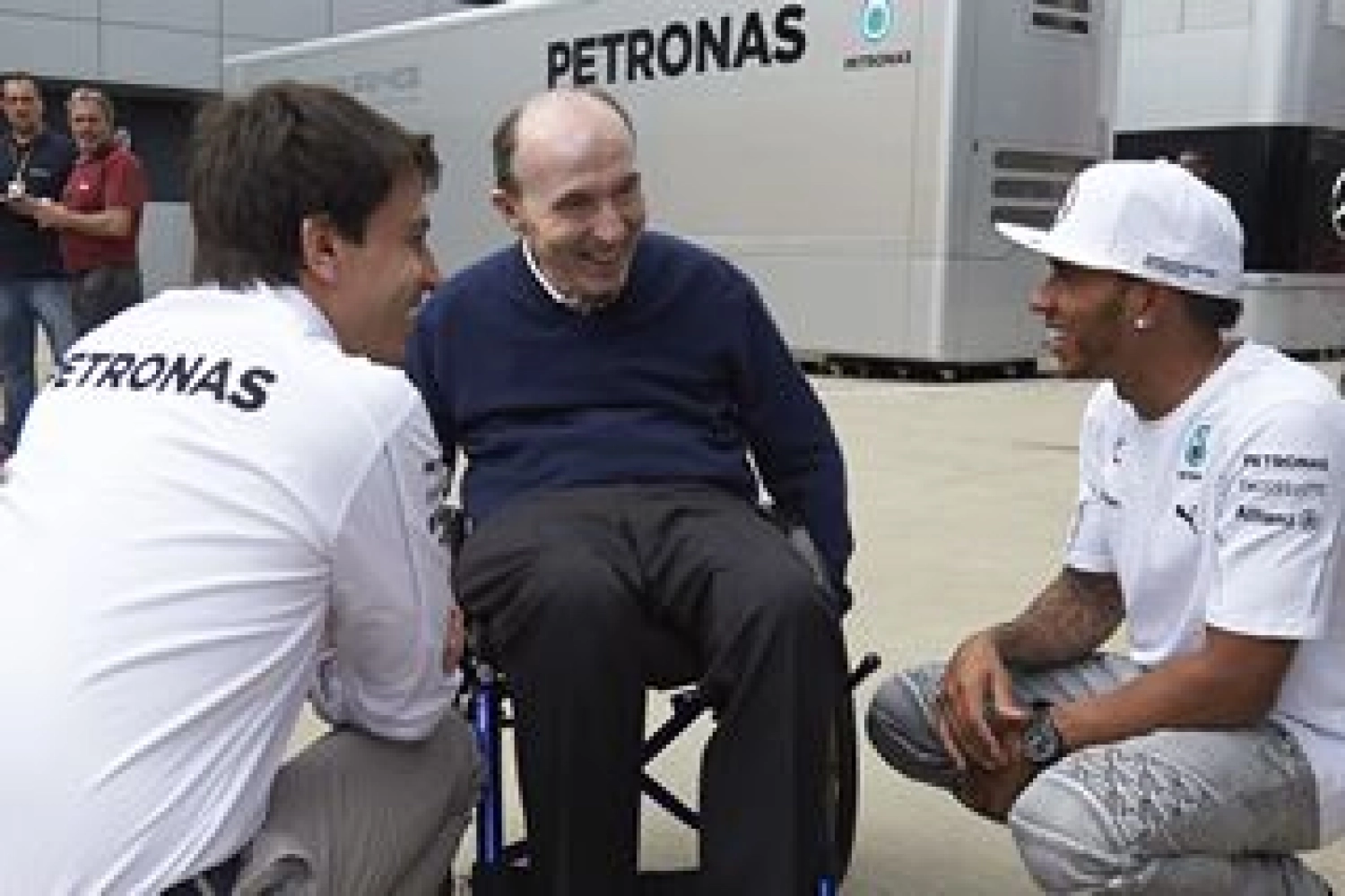 Toto Wolff continues to sell his shares in Williams