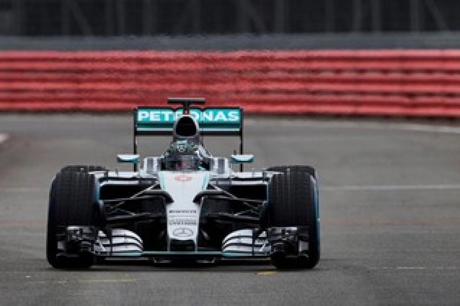 Jerez Testing – Day 1 (morning): Mercedes in shape, McLaren and Alonso ran