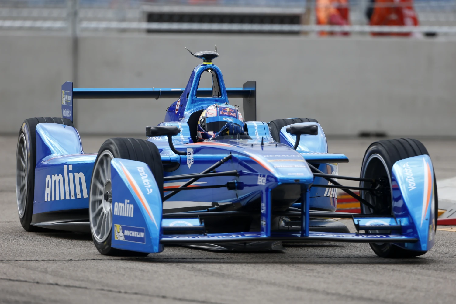 Team Aguri retains the McLaren engine