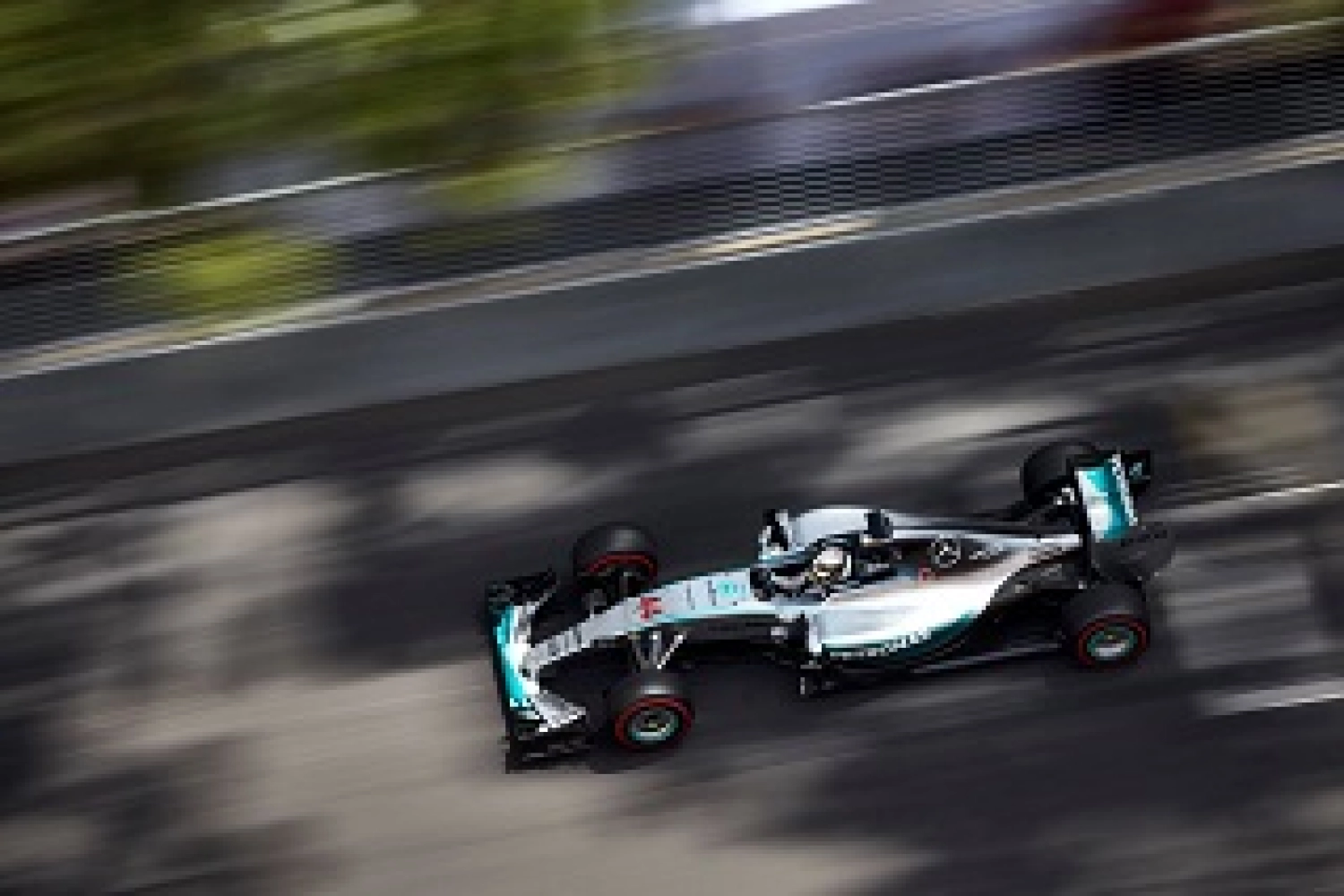 Canadian GP – Race: Lewis Hamilton Sets the Record Straight