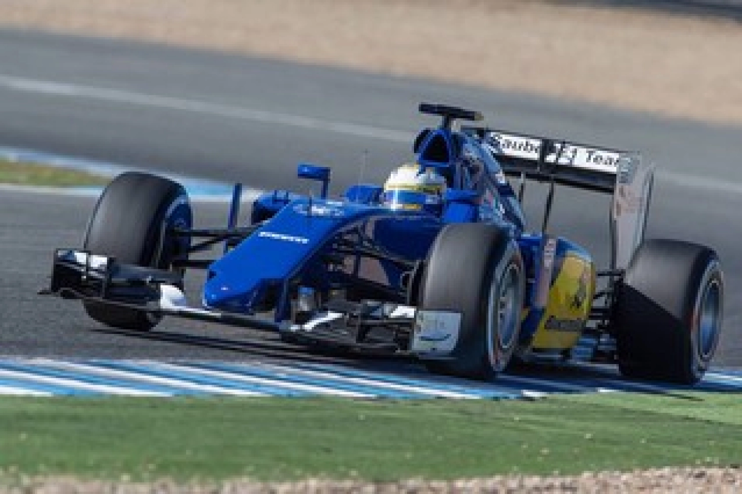 Sauber introduces crucial developments in Singapore