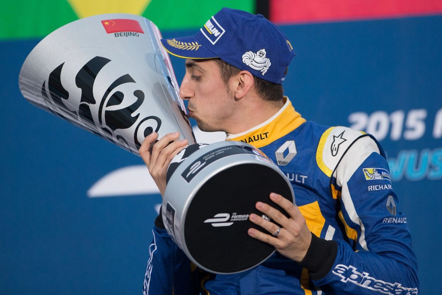 Review of the Beijing ePrix: A Thunderous Start to the Season for Sébastien Buemi!