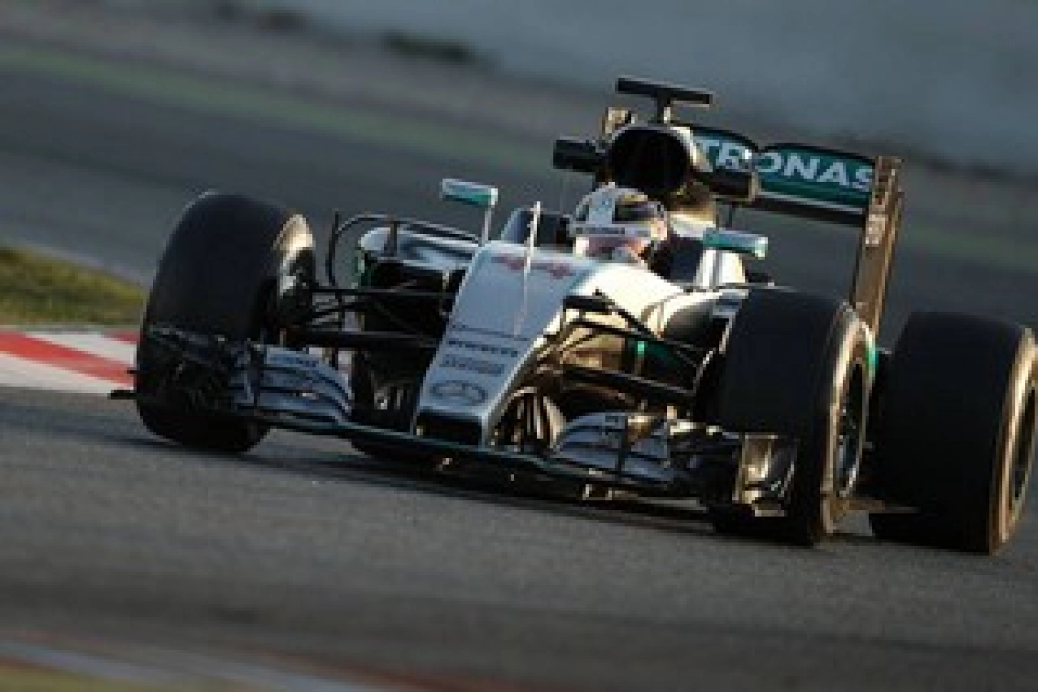 Australia – FP3: On dry track, Hamilton narrowly emerges ahead of Rosberg and Vettel