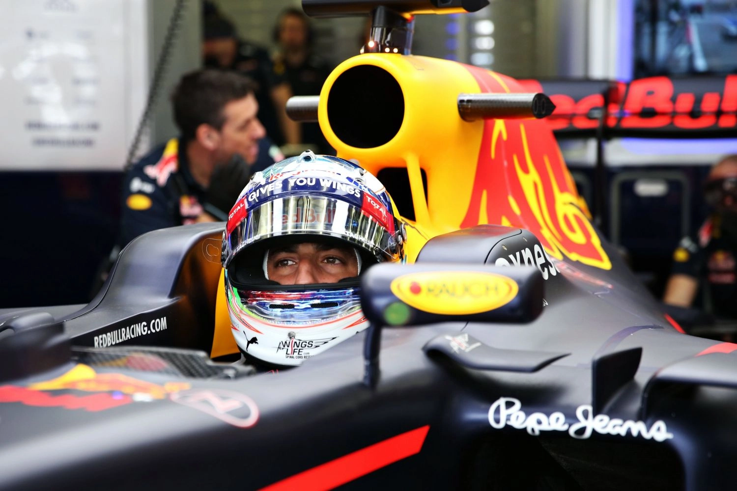 Monaco – Free Practice 2: Ricciardo surprises the Mercedes