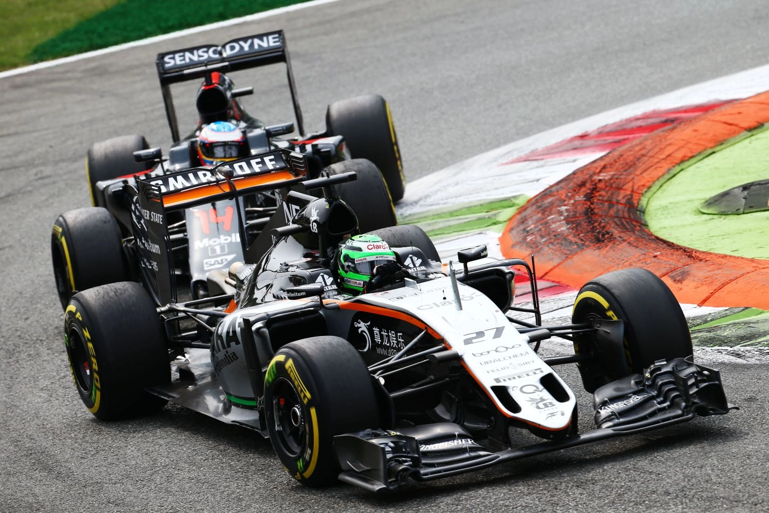 Nico Hülkenberg lost time on the first lap of Monza