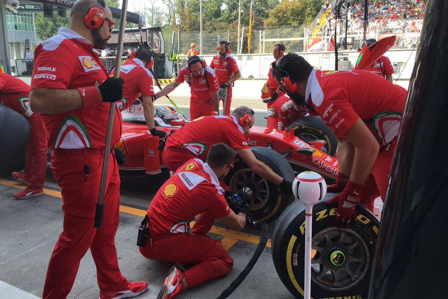 Italy – Free Practice 1: Mercedes outclass their rivals and Haas spring a surprise